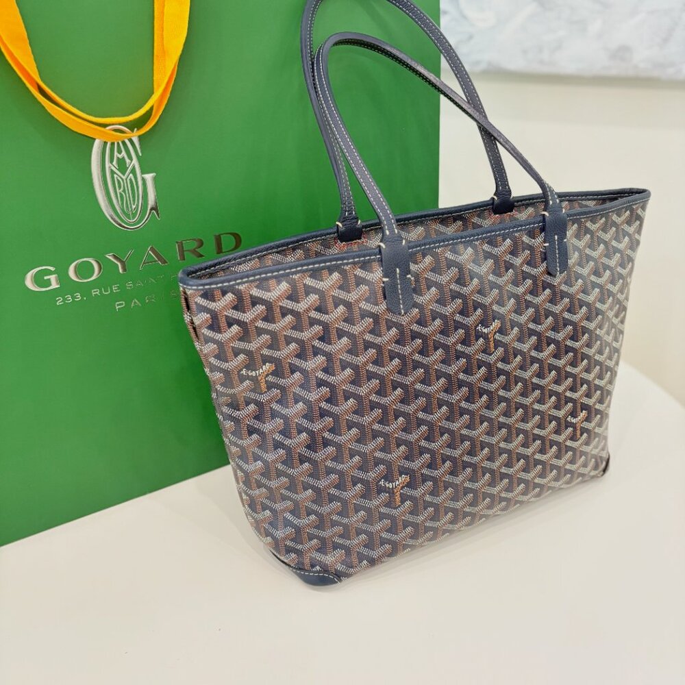 Authentic Goyard Artois PM Tote in Navy Blue – Lightly Used - Picture 1 of 9